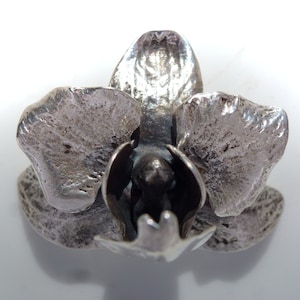 Orchid pendant, collector jewelry, flower pendant, orchid jewelry, art jewelry, ooak, nature inspired