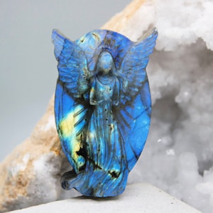 Labradorite Angel Carving, Labradorite Crystal, Crystal Angel, Grief Crystal, Protection Crystal, Zodiac Birthday Gift comfort stones heal