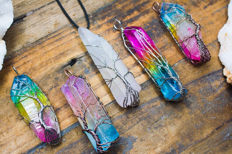 Rainbow Quartz Necklace Clear Quartz Pendant Rainbow Pendant Natural Crystal Gold Birthday Gift Unique Aries April Taurus