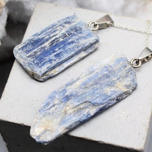 Raw Kyanite Necklace, Raw Kyanite Pendant, Crystal Necklace, Crystal Pendant, Blue Kyanite Crystal, Zodiac Birthday Gift, May Taurus Gemini