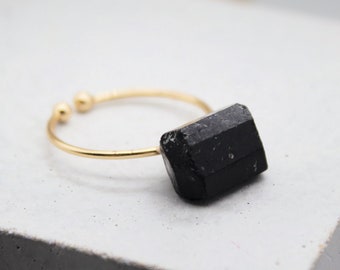 Raw Black Tourmaline Ring, Tourmaline Crystal, Tourmaline Ring Gold, Crystal Ring, Black Tourmaline Ring, Birthday Gift May Taurus Gemini