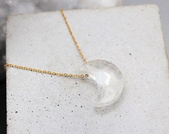 Clear Quartz Pendant, Clear Quartz Necklace, Clear Quartz Moon, Quartz Crystal Necklace, Moon Pendant Zodiac Birthday Gift