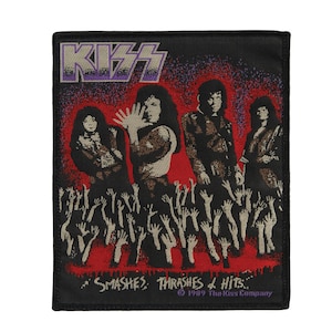 KISS &#39;Smashes, Thrashes & Hits&#39;  woven vintage patch from 1989!