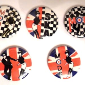 Mods Ska x 5  vintage pinback buttons.    2 tone, mod, Ska dancing couple, 2 tone rude boy.  Set 2