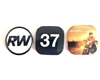 Robbie Williams x 3 Pinback Buttons,  great set of official  badges, rare designs,  great fan merch