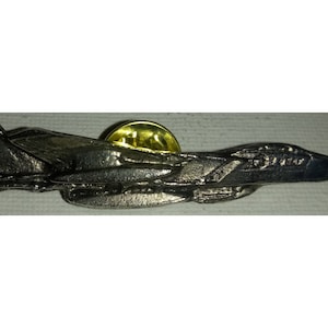 fighter plane - enamel pin
