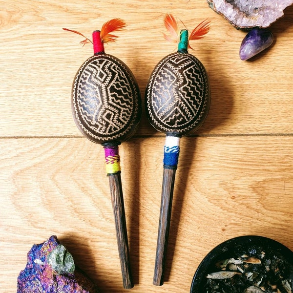 Shipibo Icaros Rattle | Hand-carved Gourd Rattle | Shamanic Rattle | Shipibo Maraca | Shipibo Rattle | Healing Rattle | Small