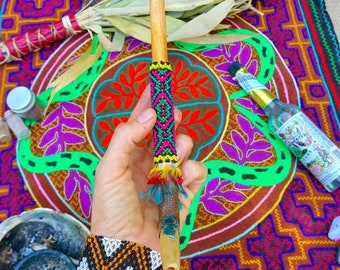 Palo Santo Shipibo Tepi / Applicatore Hapé / Applicatore di tabacco da fiuto / Intagliato a mano