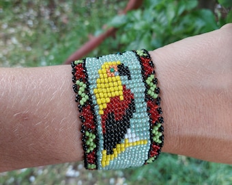 Power Animal Parrot Shipibo Cuff  | Seed Bead Shipibo Bracelet | Parrot Spirit Animal Bracelet | Shipibo Bracelet for Protection