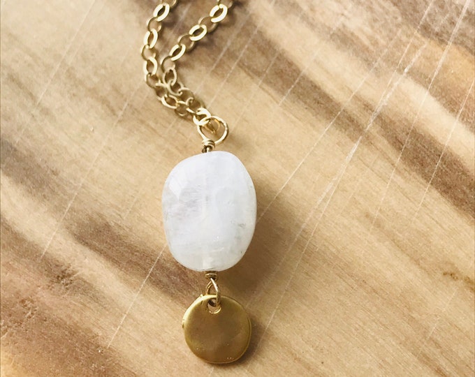 Tiny Moonstone Necklace Dainty Necklace Healing Necklace Gemstone Jewlery, Layeing Necklace June Birthstone Gold Coin Necklace
