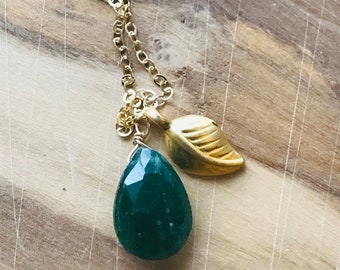 Green Aventurine Necklace Aventurine Necklace Gold Leaf Necklace Good Luck Layering Necklace Gold leaf Charm Necklace Good luck necklace