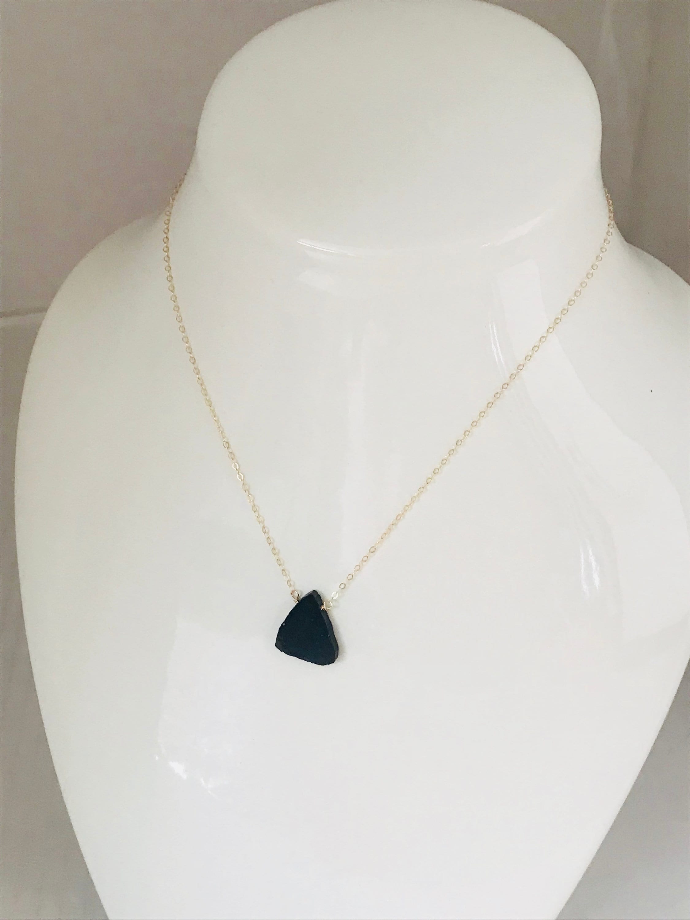 black tourmaline birthstone
