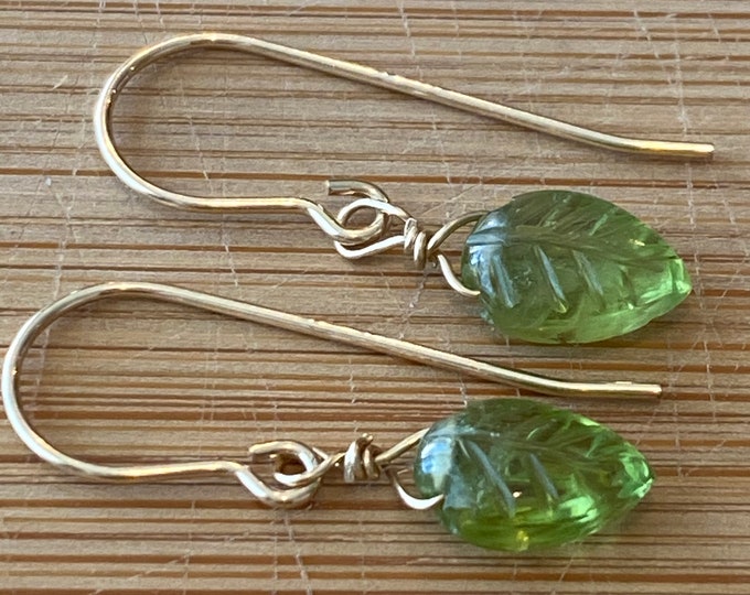 Peridot Earrings Hoop Earrings Leaf peridot earrings August Birthstone August Birthday Dainty Earrings minimalist Earrings Gemstone Earrings