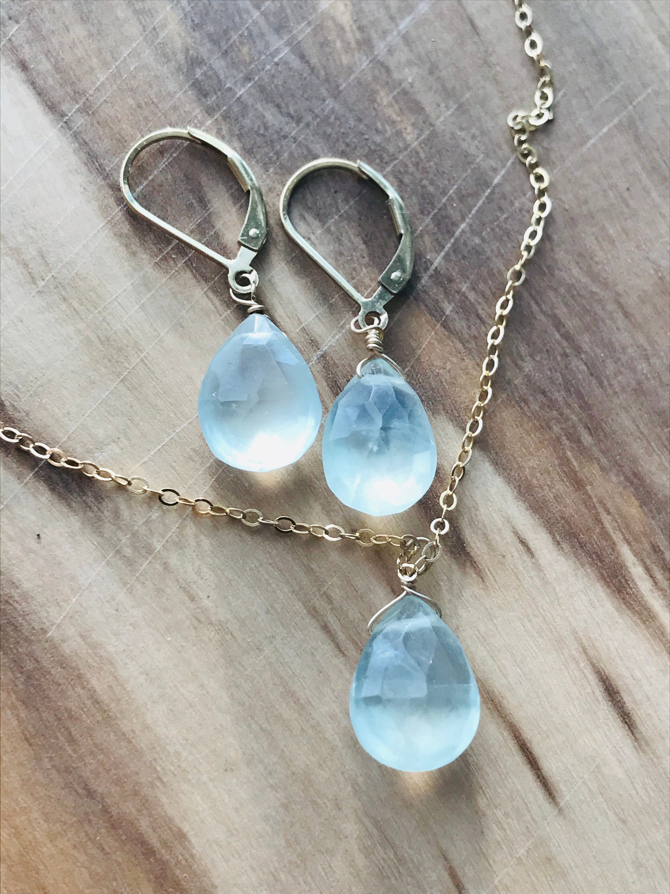 Prehnite earrings outlet