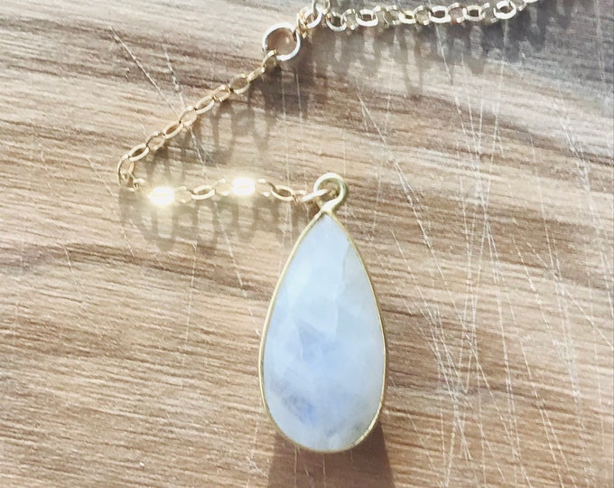 Moonstone Necklace Y Necklace June Birthday Healing Necklace Gemstone Jewlery Layering Necklace June  Birthstone Summer Necklace