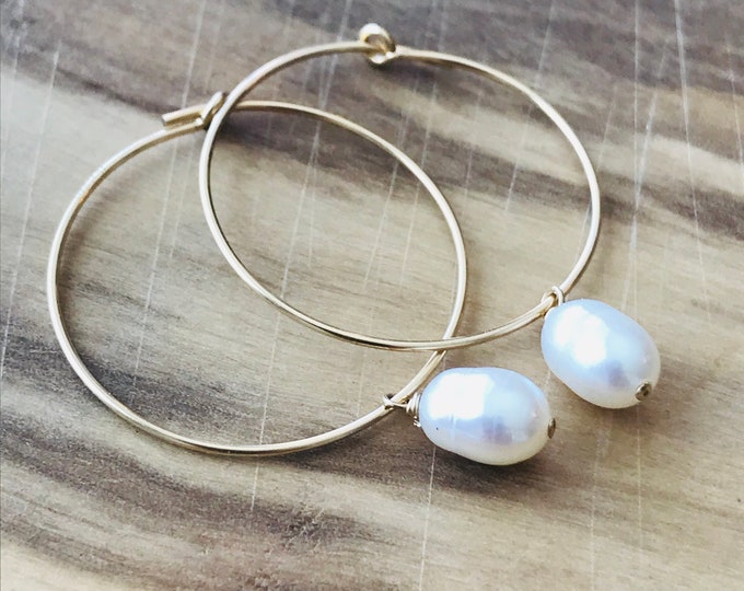 Pearl Earrings Hoop Earrings Dainty Earrings Gemstone Earrings, Healing Earrings June Birthstone Boho Earrings