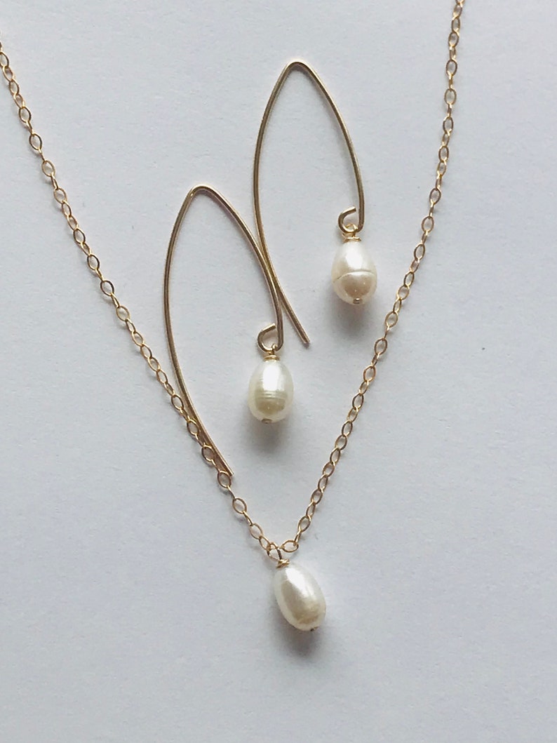 Pearl Necklace Gold Pearl necklace 925 Sterling Silver necklace June Birthstone June Birthday boho summer necklace Gift for her