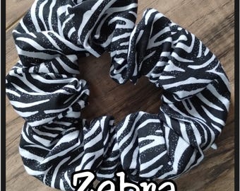 Secret Zipper Scrunchies: Handmade Pocket Hair Tie