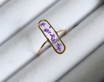Pressed Flower Ring, Purple Carrot Flower Ring, Dried Flowers Resin Ring, Botanical Plant Jewellery, Bridesmaid Jewelry, Mentalgardens