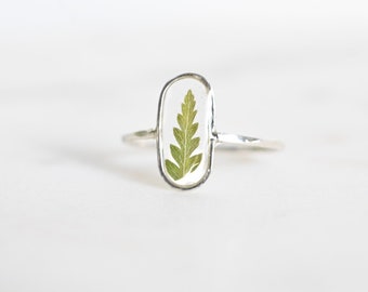 Real Fern Silver Ring, Dried Fern Ring, Tiny Plant Ring, Statement Jewelry, Elven Resin Ring, Bohemian Ring, Bespoke Jewelry, Botanical Ring