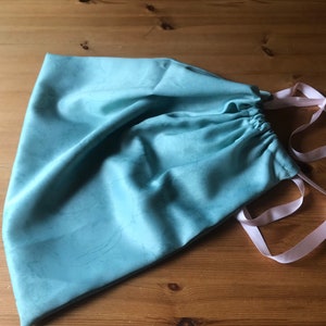 Blass grün Marmor Muster Kordelzug Tasche