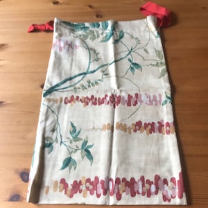 Floral drawstring bag