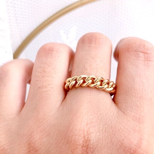 CHUNKY CHAIN RING 24K Gold-filled Simple Chain Ring. Minimalistic Ring ...