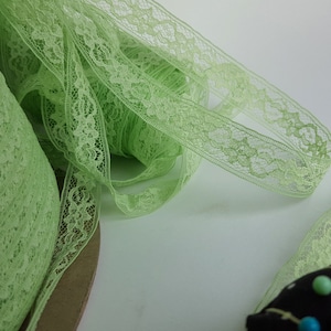 5, 10, 25 yards  3/4 inch wide  Mint Green Light Green Floral Lace Trim Vintage NEW OLD STOCK