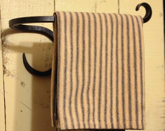 Towel rack.  Original design by AidenSteelworks