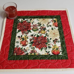 Quilted Christmas Candle Mat / Mini Table Runner / end table runner / accent table runner