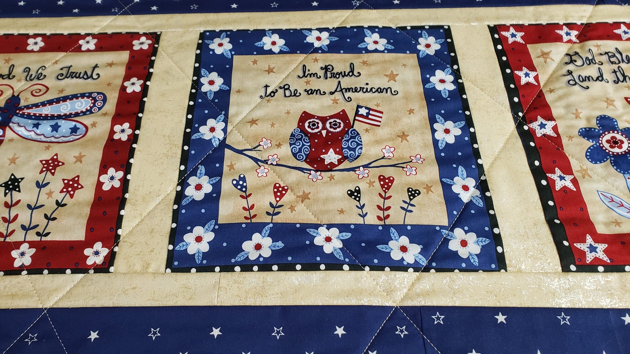 Patriotic Quilted Table Runner / Red White and Blue Runner - Etsy