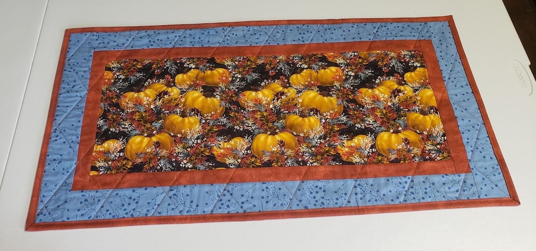 Quilted Fall / Autumn / Thanksgiving Table Runner - Etsy