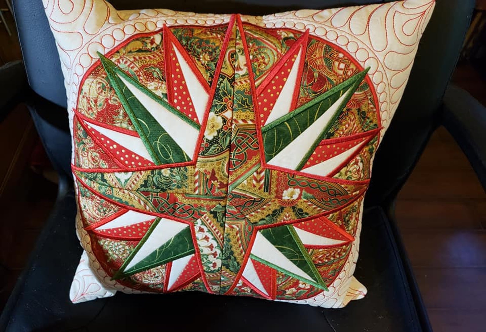 Quilted Christmas Pillow Cover Etsy