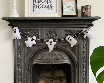 Spooky Ghost Garland - Felt Halloween Bunting
