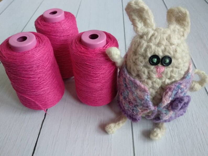 bright-pink linen flax thread yarn for crochet summer yarn warp yarn Magenta linen yarn with polyester yarn for weaving fuchsia linen