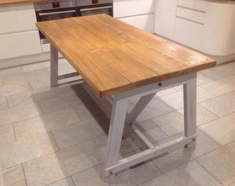 Artisan Kitchen Dining Tables