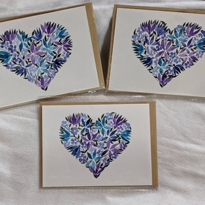 Hart verjaardagskaart, blauwe bloemen hart verjaardagskaart, verjaardagskaart voor haar, aquarel bloemen kaart, met de hand geschilderde bloemen verjaardagskaart