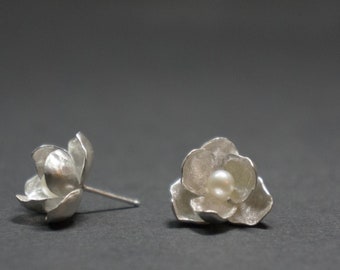 Sterling Silver Jasmine Flower Earrings: Freshwater Pearl Studs