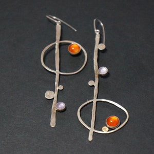 Treble clef handmade sterling silver asymmetry earrings, agate and amethyst cabochons,hammered texture