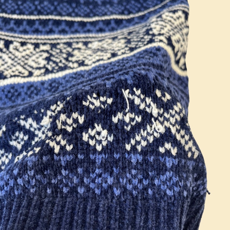 Pull cardigan bleu des années 90, pull acrylique en tricot boutonné taille L par Classic Elements image 2