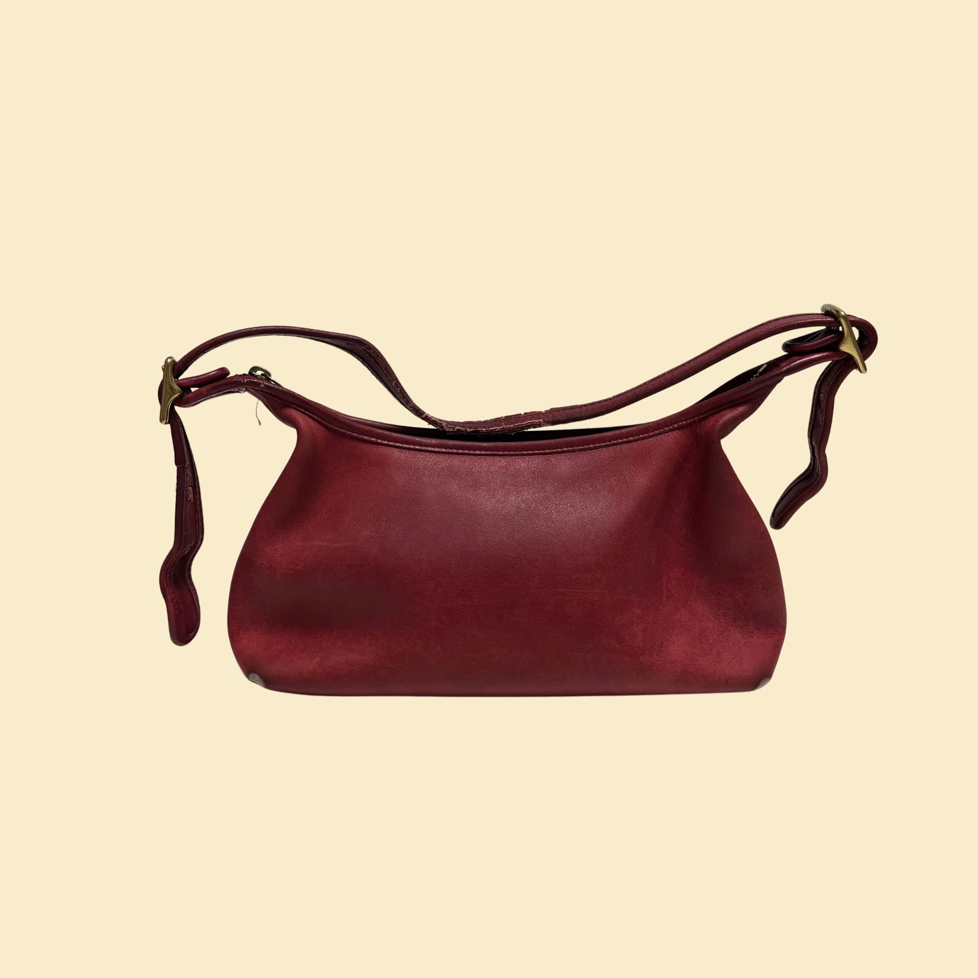 良品　コーチ　vintage coach old hobo red 9059 Coach Vintage Old Hobo Red 9059 #PG3GV9 | eBay