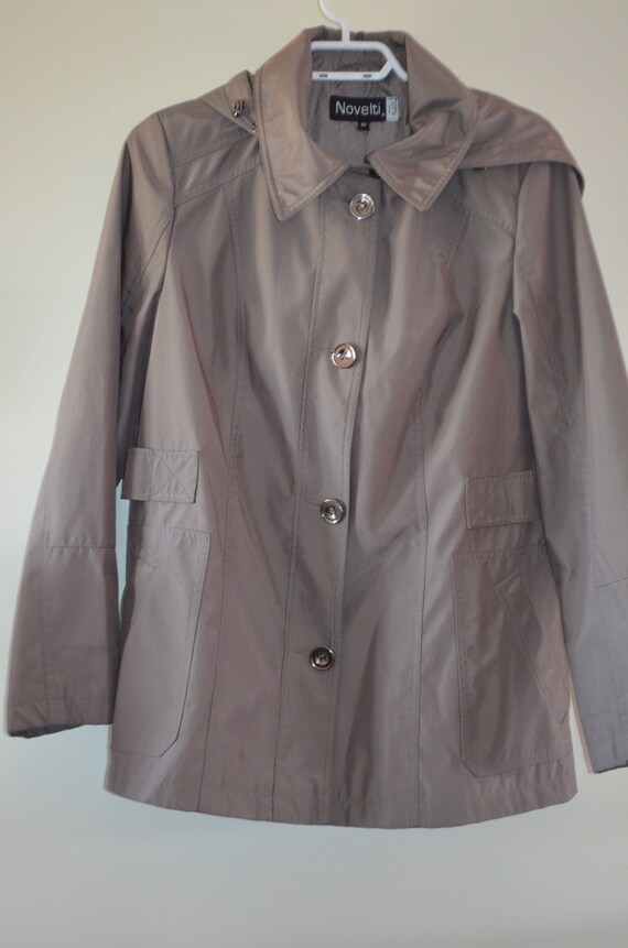 10 US Coat/trench Novelti! Removable Cap/ Pockets