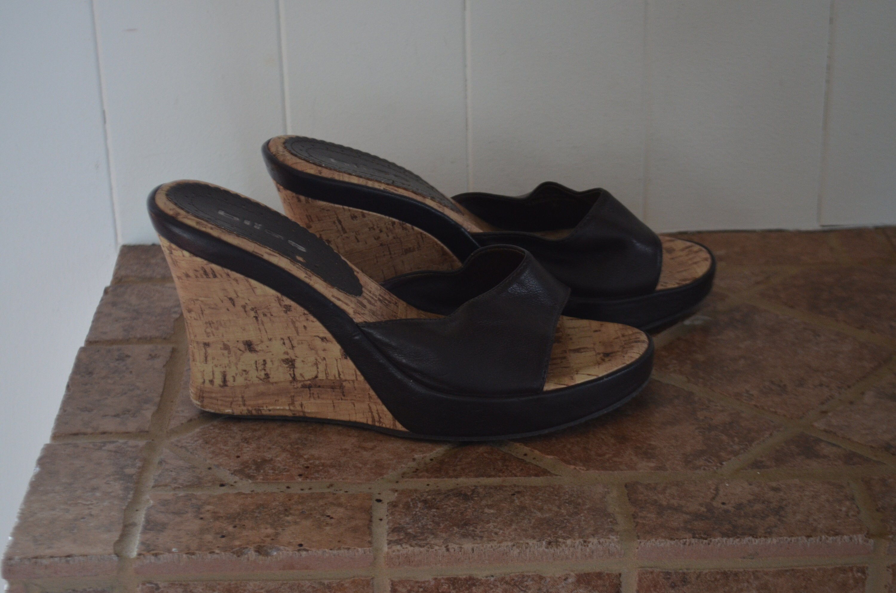 size 4 wedge heels