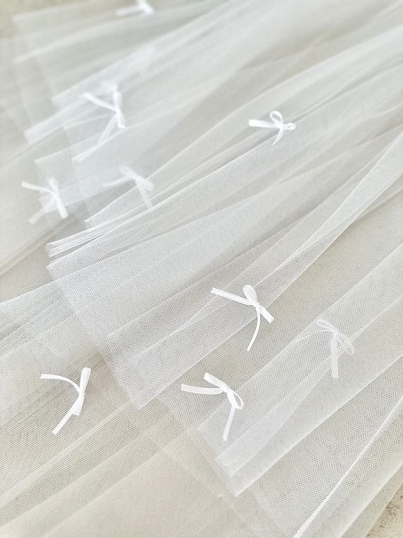 EVIE Bow Wedding Veil, Wedding Veil With Blusher, Wedding Veil Cathedral, Wedding Veil Fingertip, Veil With Bow, Wedding Veil Short, Ivory