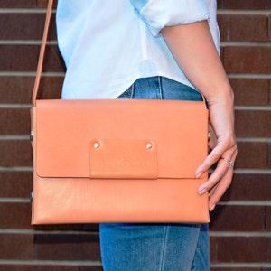 Laser und PDF Snaps Taschenmuster, Kleine Ledertasche, Messenger Bag. Crossbody Tasche, Leder Umhängetasche, Geschenk für Frauen