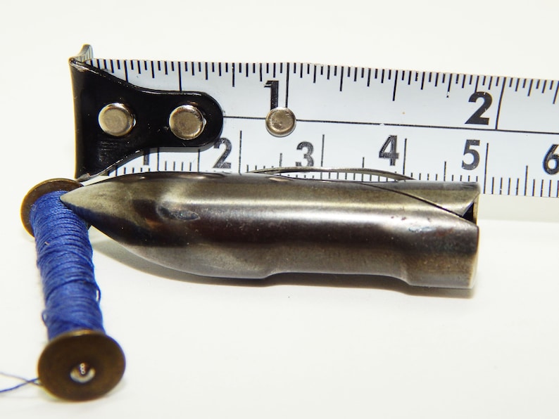 Original Antique Singer Sewing Machine Shuttle whit Bobbin Etsy