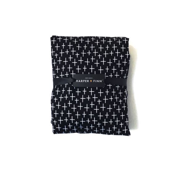 black and white cot sheets