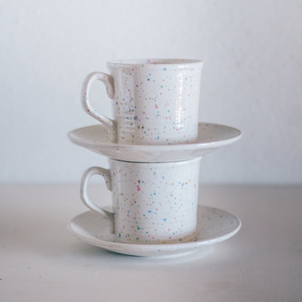 2x tasses à expresso avec soucoupe, John Tams Banquet Cup Rainbow Speckled Glaze, Confetti