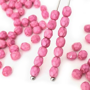 50 cuentas de vidrio rosa, Cuentas pulidas al fuego de 4 mm, Cuentas checas vintage, Cuentas espaciadoras de vidrio facetado, Cuentas bohemias, Cuentas para hacer joyas, 1567G FP5-8