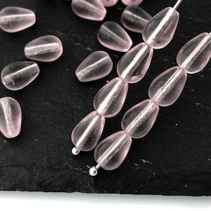 Purple Glass Teardrop Bead, Czech Pressed Bead, Drop Charm, Bohemian Bead, DIY Jewelry, 6x9 50pcs, A0056D
